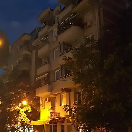 Apartment Veki's House *