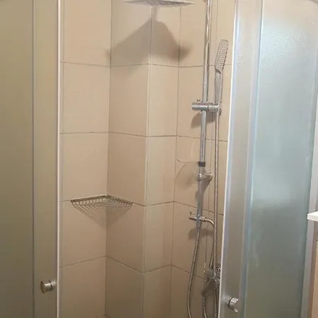 דירה Veki's House